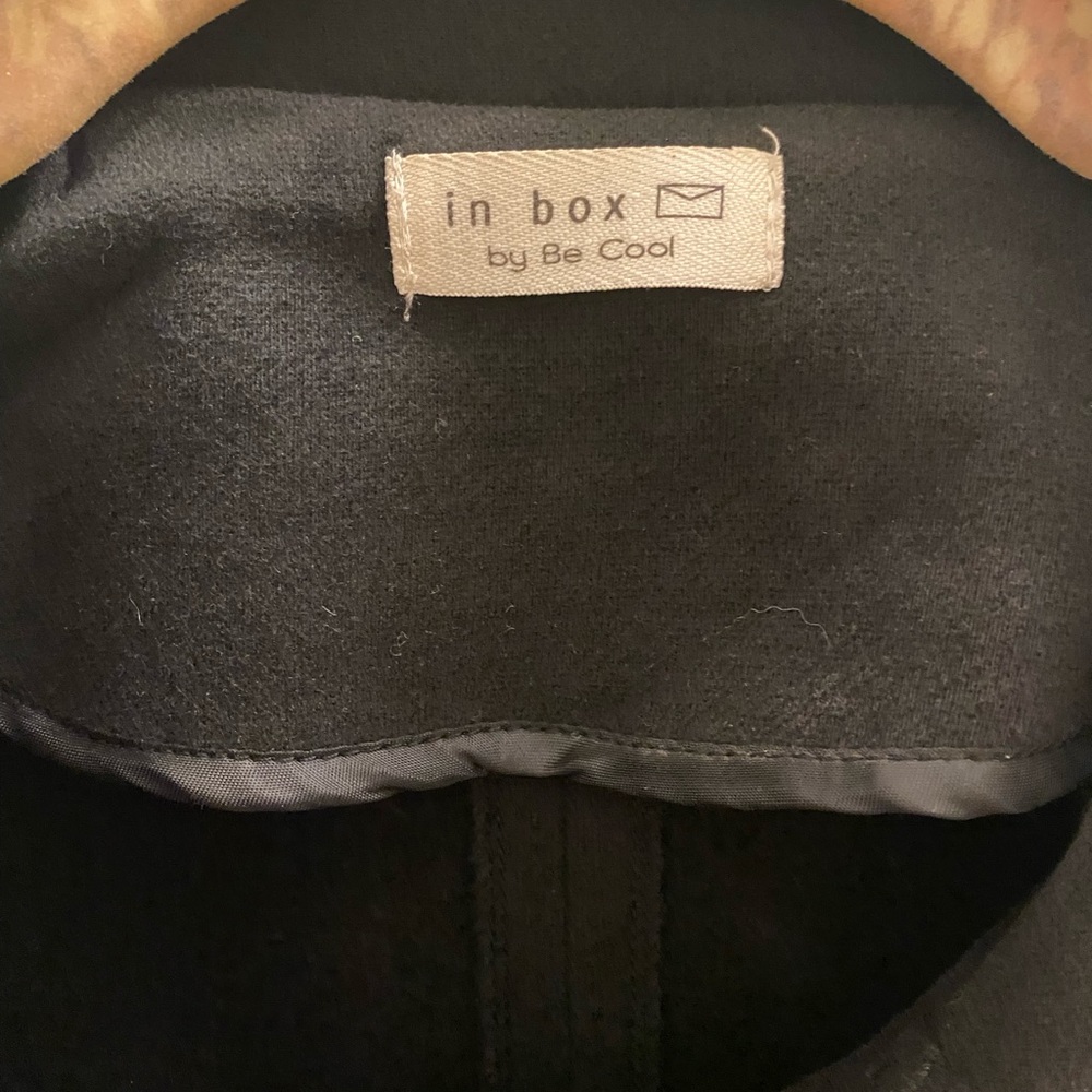 Jacket - Picture 2 of 4
